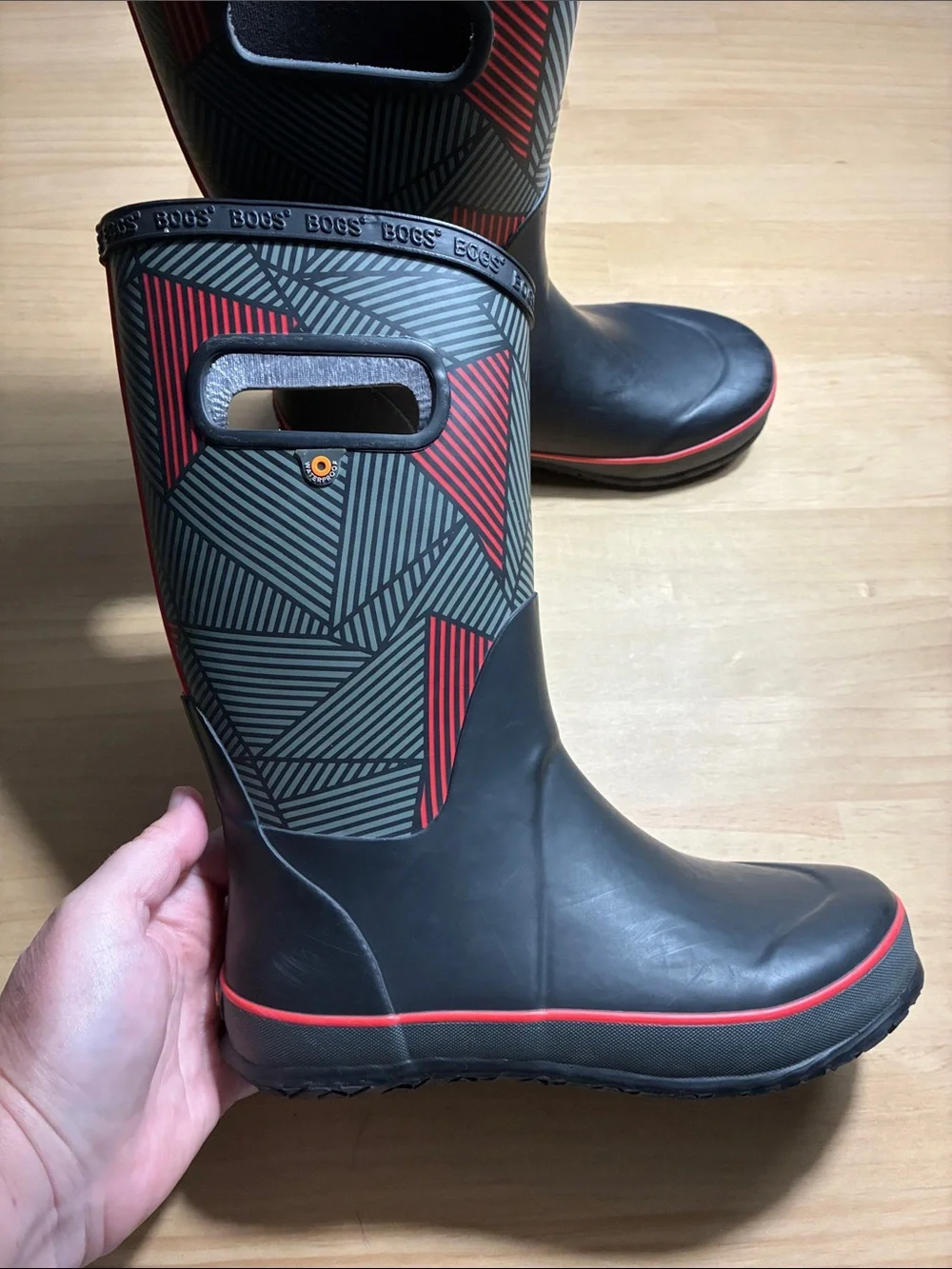 Bogs Geo Waterproof Rain Boots Black Red Gray Youth 4 US